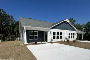 502 Cove Dr, Newport, NC 28570 - Photo 1