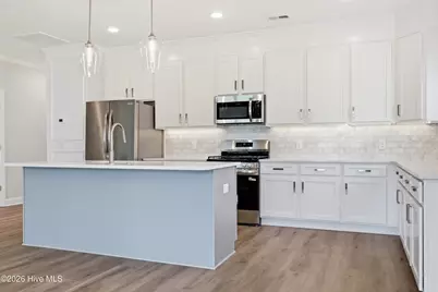 2410 Great Laurel Court, Greenville, NC 27834 - Photo 15