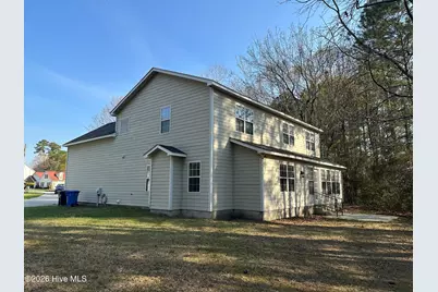 204 Grandford Place, Jacksonville, NC 28546 - Photo 3