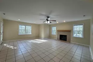 204 Grandford Pl, Jacksonville, NC 28546 - Photo 11