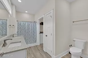 125 NE 15th St, Oak Island, NC 28465 - Photo 21
