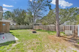 125 NE 15th St, Oak Island, NC 28465 - Photo 29