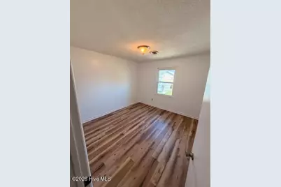 117 Pine Crest Drive, Jacksonville, NC 28546 - Photo 7