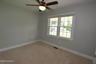 1018 Oak Dr, Jacksonville, NC 28546 - Photo 15