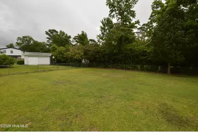 1018 Oak Drive, Jacksonville, NC 28546 - Photo 17