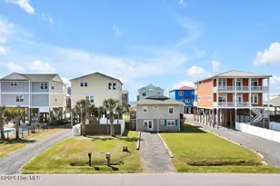 4314 E Dolphin Dr, Oak Island, NC 28465 - Photo 23