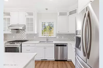 6270 Slade Drive NW, Ocean Isle Beach, NC 28469 - Photo 13