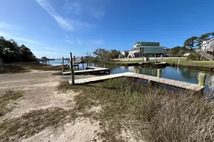 305 Joan Ct, Beaufort, NC 28516 - Photo 49