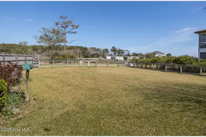 305 Joan Court, Beaufort, NC 28516 - Photo 9