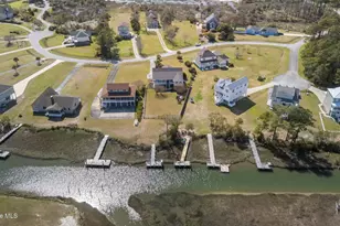 305 Joan Ct, Beaufort, NC 28516 - Photo 53