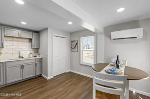 202 Bell St, Elizabeth City, NC 27909 - Photo 7