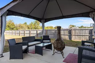 126 Turquoise Dr, Jacksonville, NC 28546 - Photo 7
