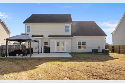 126 Turquoise Drive, Jacksonville, NC 28546 - Photo 5