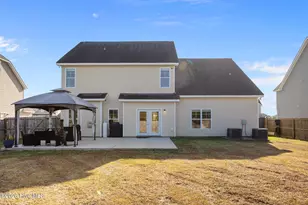 126 Turquoise Dr, Jacksonville, NC 28546 - Photo 5