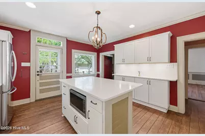 804 Pollock Street, New Bern, NC 28562 - Photo 11