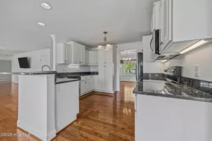 819 Badger Cir, Greenville, NC 27834 - Photo 25