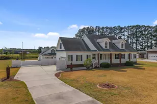 819 Badger Cir, Greenville, NC 27834 - Photo 3