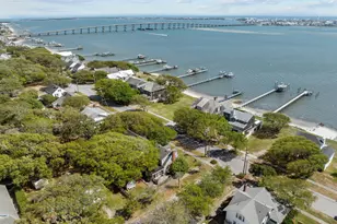 2812 Evans St, Morehead City, NC 28557 - Photo 35