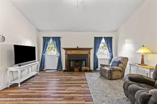 129 Kanton Dr, Jacksonville, NC 28540 - Photo 3