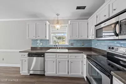 1013 Bristolmoor Drive, Winterville, NC 28590 - Photo 5