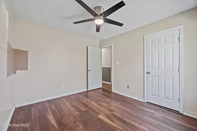 300 Brookstone Way, Jacksonville, NC 28546 - Photo 15