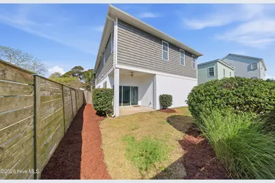 1607 Pinfish Lane, Carolina Beach, NC 28428 - Photo 15