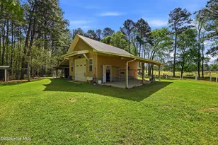 2639 Nc Hwy 211, Clarkton, NC 28433 - Photo 39