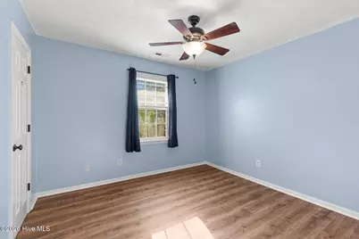 429 Kenwood Drive, Jacksonville, NC 28540 - Photo 13