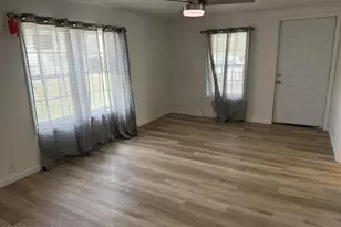 515 McInnis St, Pembroke, NC 28372 - Photo 11