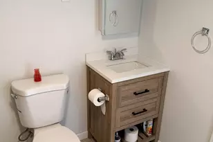515 McInnis St, Pembroke, NC 28372 - Photo 27