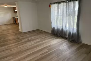515 McInnis St, Pembroke, NC 28372 - Photo 9