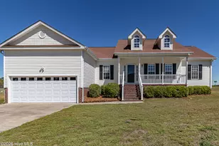 100 Autumn Ridge Dr, Pikeville, NC 27863 - Photo 1