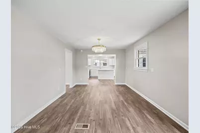 404 Maplehurst Drive, Jacksonville, NC 28540 - Photo 13