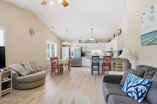 305 Osprey Ridge Dr, Emerald Isle, NC 28594 - Photo 7