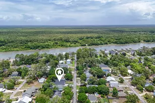 125 NW 19th St, Oak Island, NC 28465 - Photo 45