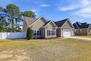 107 Raven Ridge Dr, Goldsboro, NC 27530 - Photo 3