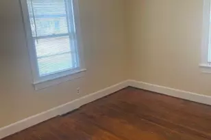 406 W Daniels St, Kinston, NC 28501 - Photo 5