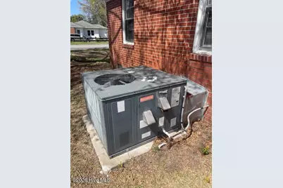 406 W Daniels Street, Kinston, NC 28501 - Photo 27