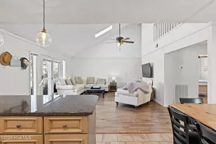 172 E 2nd St, Ocean Isle Beach, NC 28469 - Photo 9