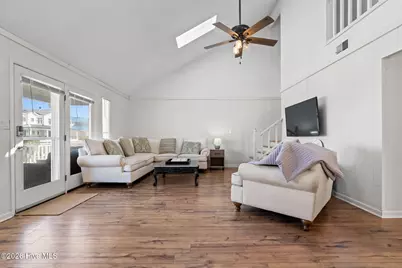 172 E Second Street, Ocean Isle Beach, NC 28469 - Photo 7