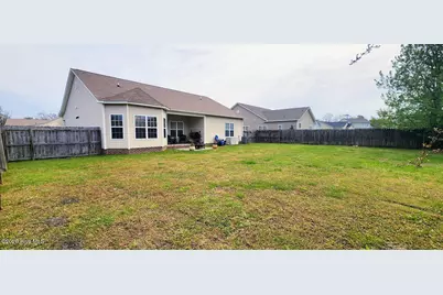 102 Borough Nest Drive, Swansboro, NC 28584 - Photo 27