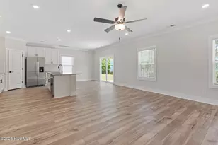 38 Umbrella Palm Dr, Hampstead, NC 28443 - Photo 17