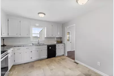 830 Indian Springs Road, Mount Olive, NC 28365 - Photo 9