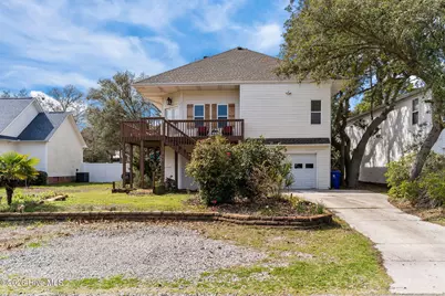 217 NE 61st Street, Oak Island, NC 28465 - Photo 5