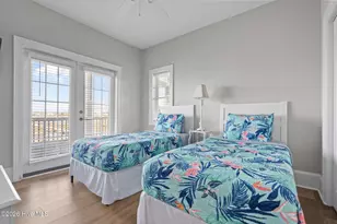 42 Sailview Dr, North Topsail Beach, NC 28460 - Photo 19