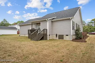 106 Walnut Ave, Hamlet, NC 28345 - Photo 35