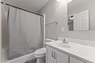 106 Walnut Ave, Hamlet, NC 28345 - Photo 21