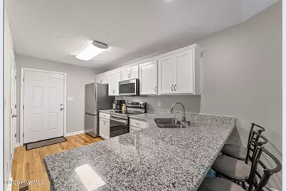 106 Walnut Avenue, Hamlet, NC 28345 - Photo 11
