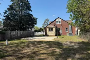 6683 E Wilson St, Fountain, NC 27829 - Photo 15