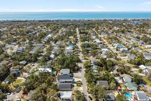 152 NW 10th St, Oak Island, NC 28465 - Photo 5
